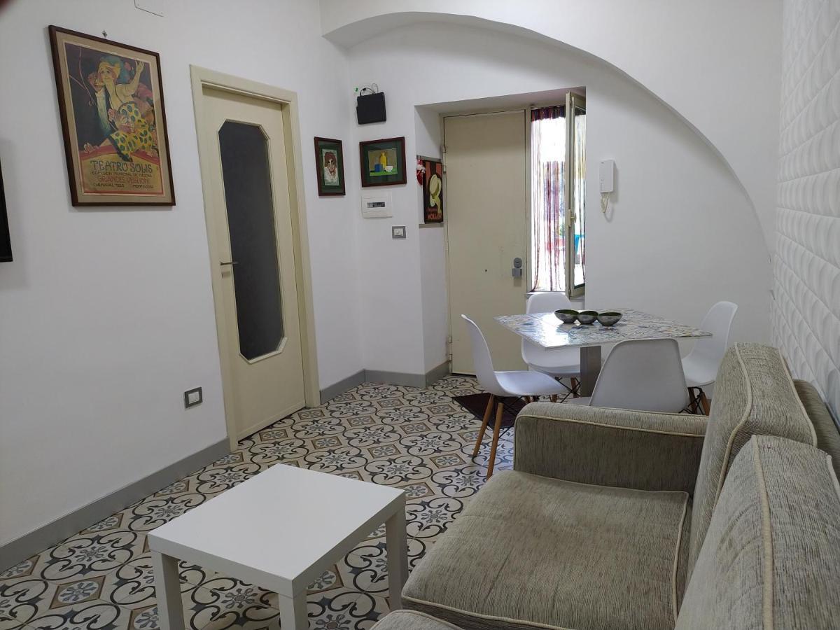 Casa Vacanze Maison Zio Bruno A' Scalinatella Naples Luaran gambar